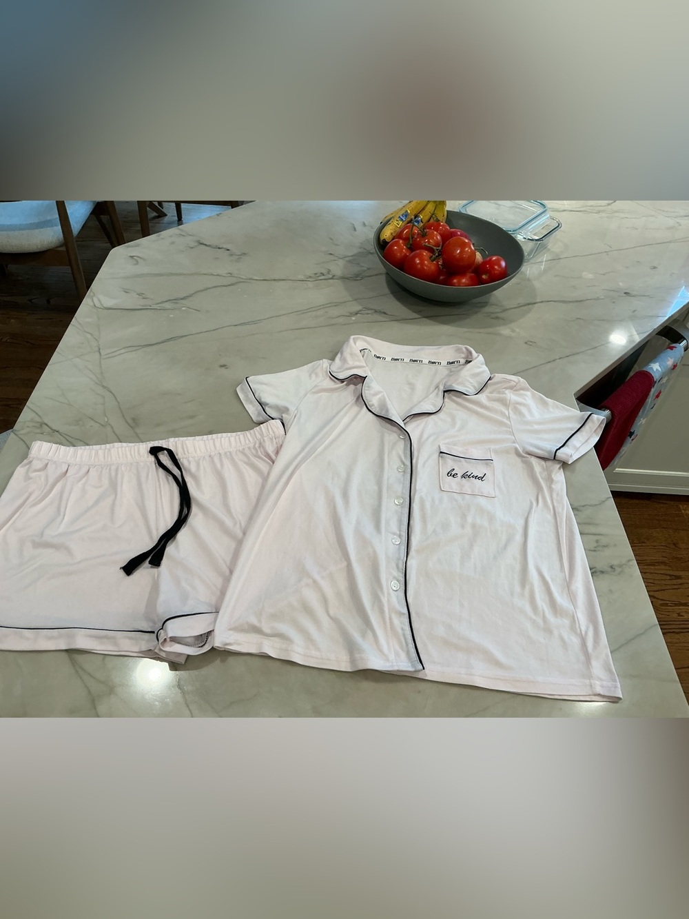 Born Be Kind pajama short set sz L